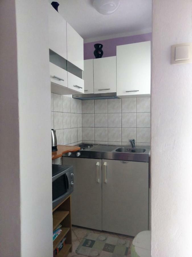 קרק Guest House Tonica מראה חיצוני תמונה